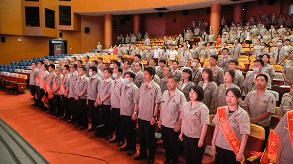 奮斗百年路  起航新征程 承德蘇墾銀河黨委召開慶祝中國(guó)共產(chǎn)黨建黨100周年 暨七一表彰大會(huì)